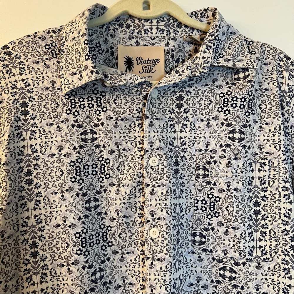 100% Silk Shirt By Vintage Silk Size XL